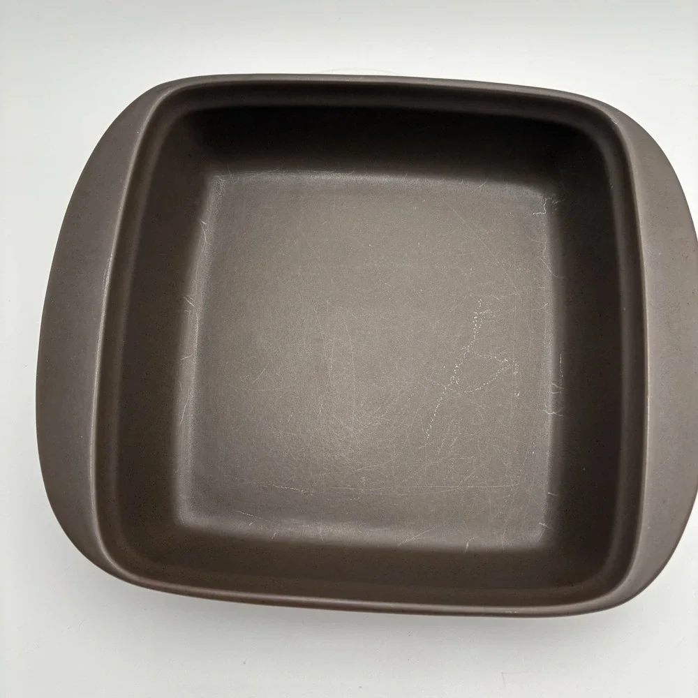 Noritake ColorWave Square Casserole Graphite‎ Chocolate Brown Discontinued